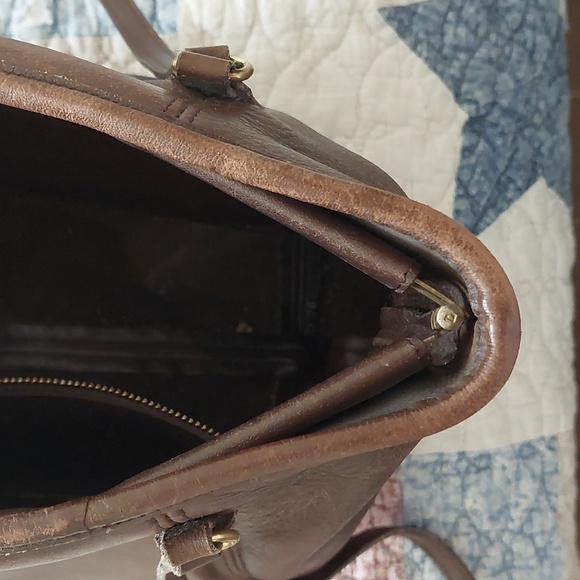 Vintage Coach Bag *FINAL PRICE* ♡♡ - Picture 3 of 16